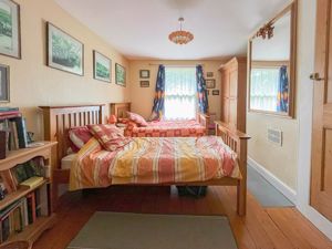 Photo 11- click for photo gallery